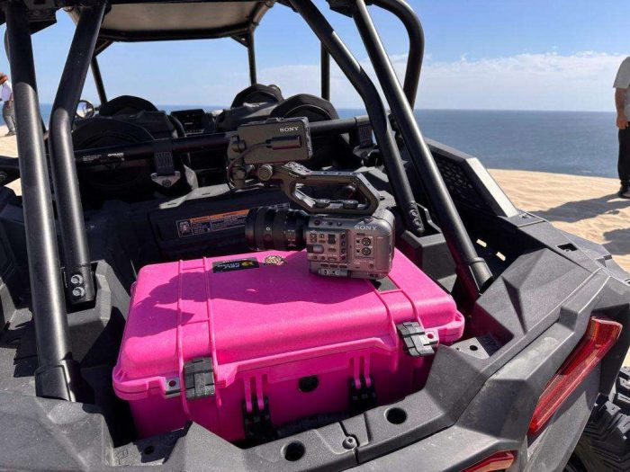 różowa walizka podróżna peli 1510