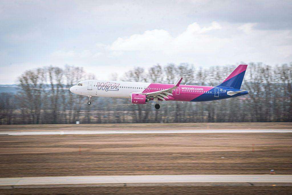 jak spakować bagaż rejestrowany Wizz Air