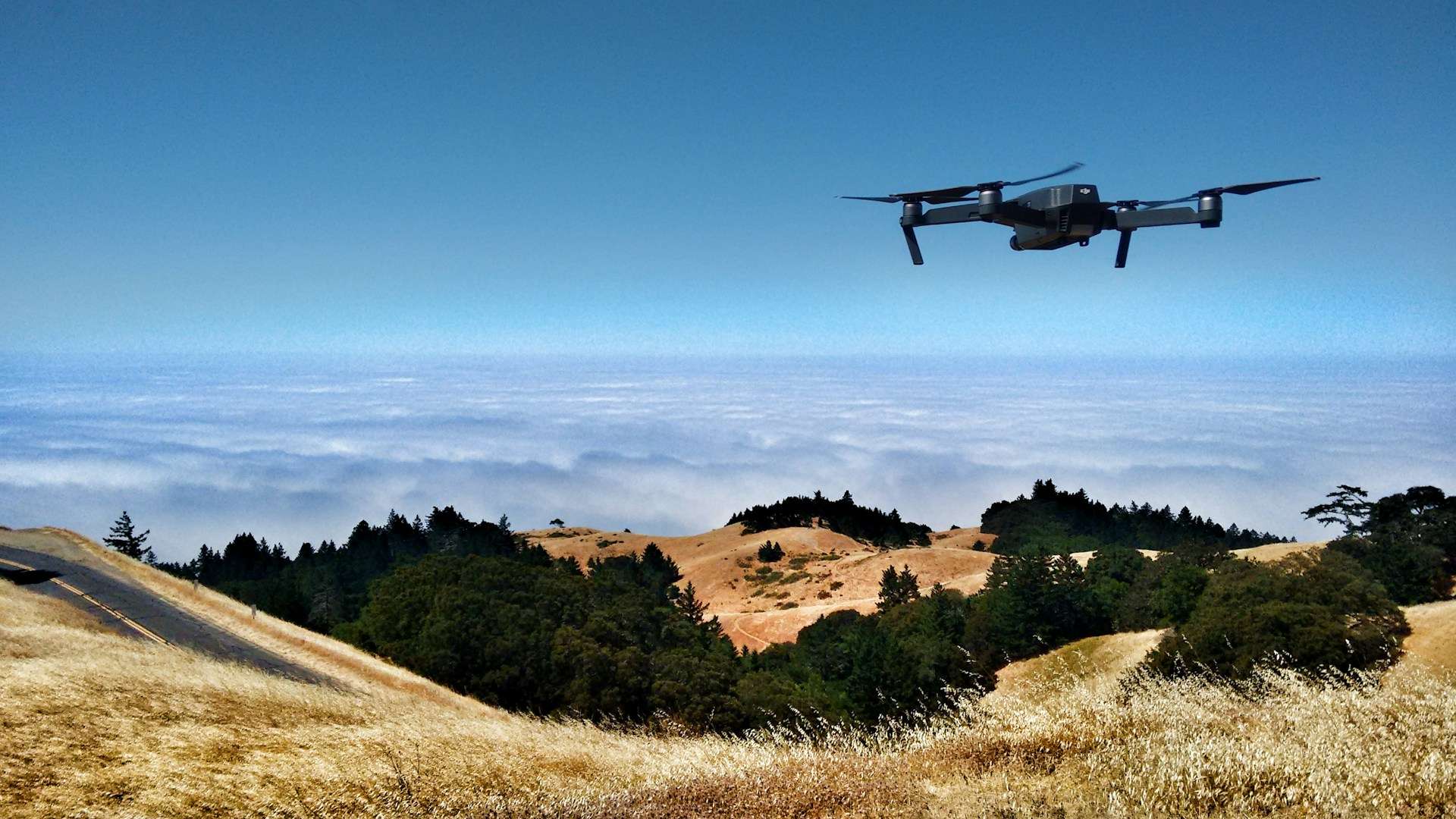 który dron na początek wybrać