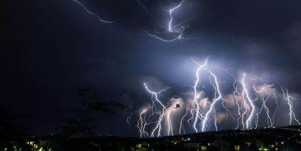 poradnik fotografowanie burzy