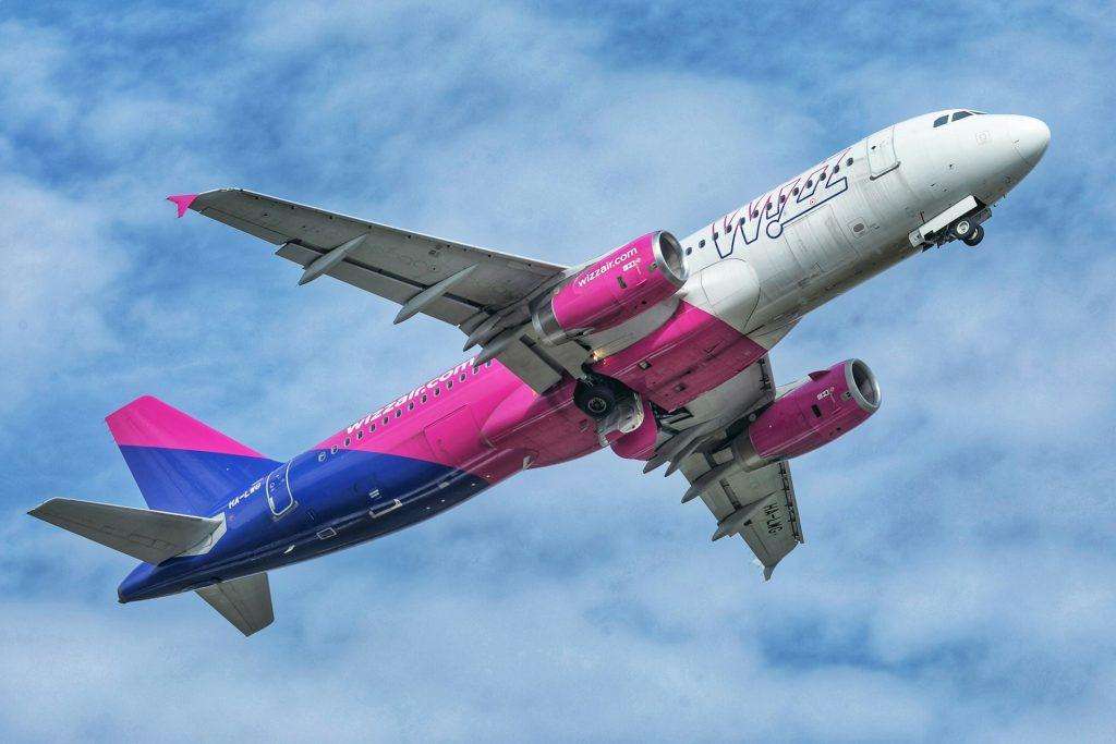 zasady pakowania bagaż rejestrowany Wizz Air