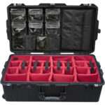 czerwony organizer dna walizki Peli Air 1615