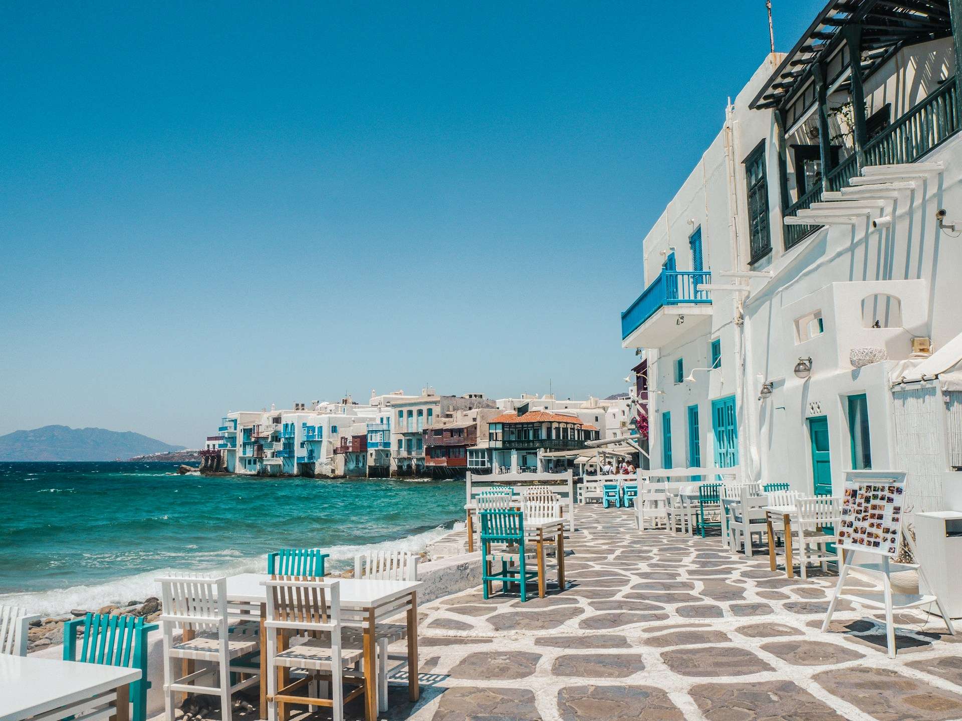 Mykonos Wakacje w Grecji | Drava - Dystrybutor produktów Peli Mykonos Wakacje w Grecji
