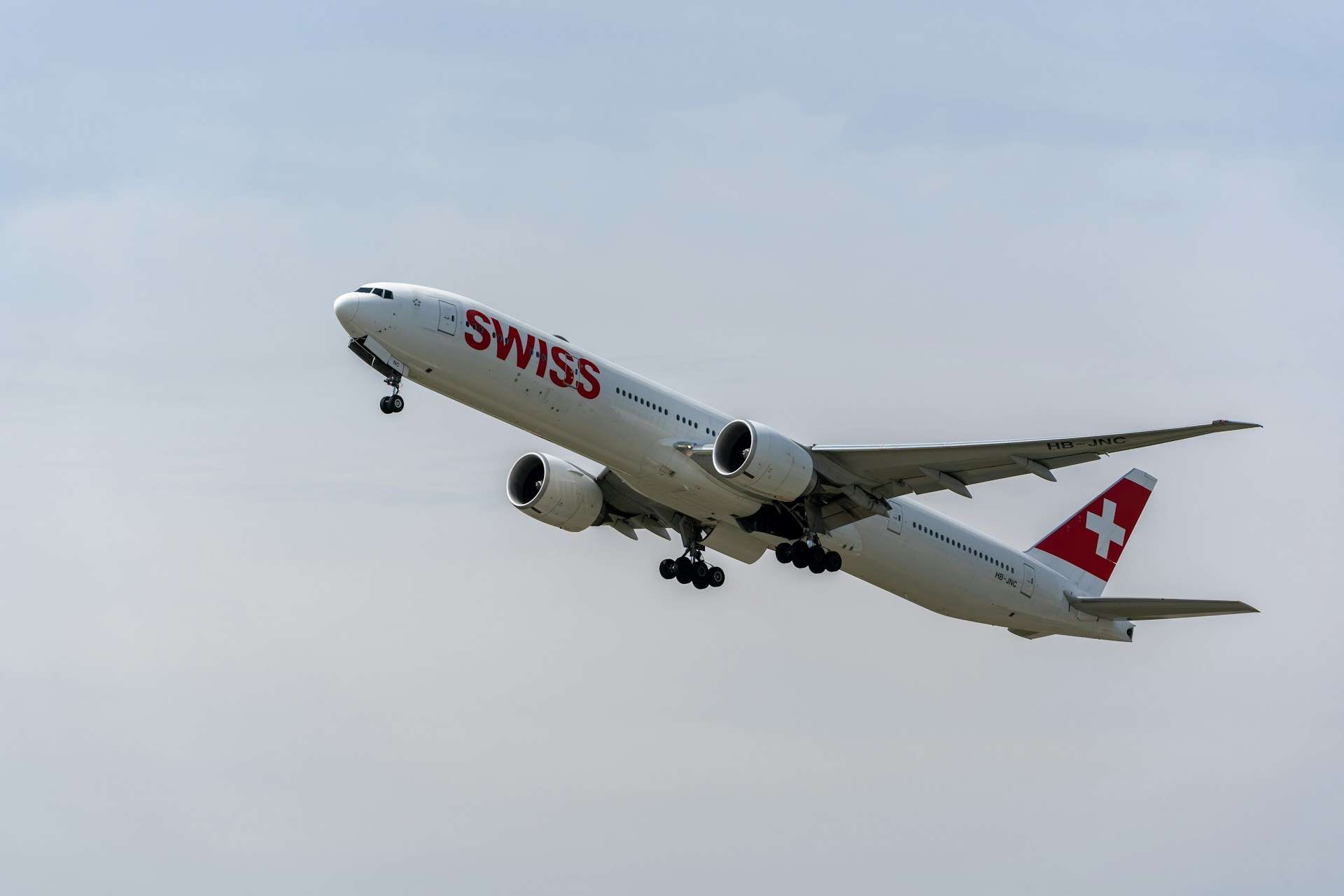 Swiss International Air Lines bagaż podręczny wymiary waga i pakowanie | Drava - Dystrybutor produktów Peli Swiss International Air Lines bagaż podręczny – wymiary, waga i pakowanie