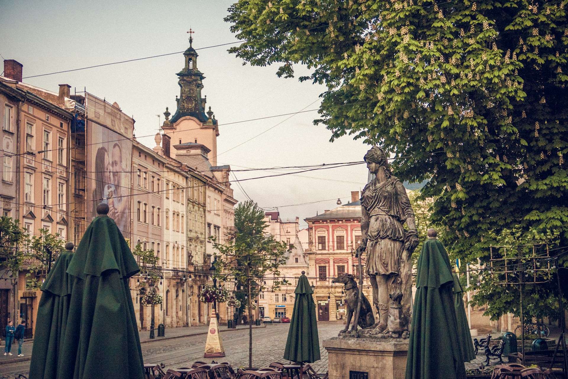 Lwów city break | Drava - Dystrybutor produktów Peli Lwów city break