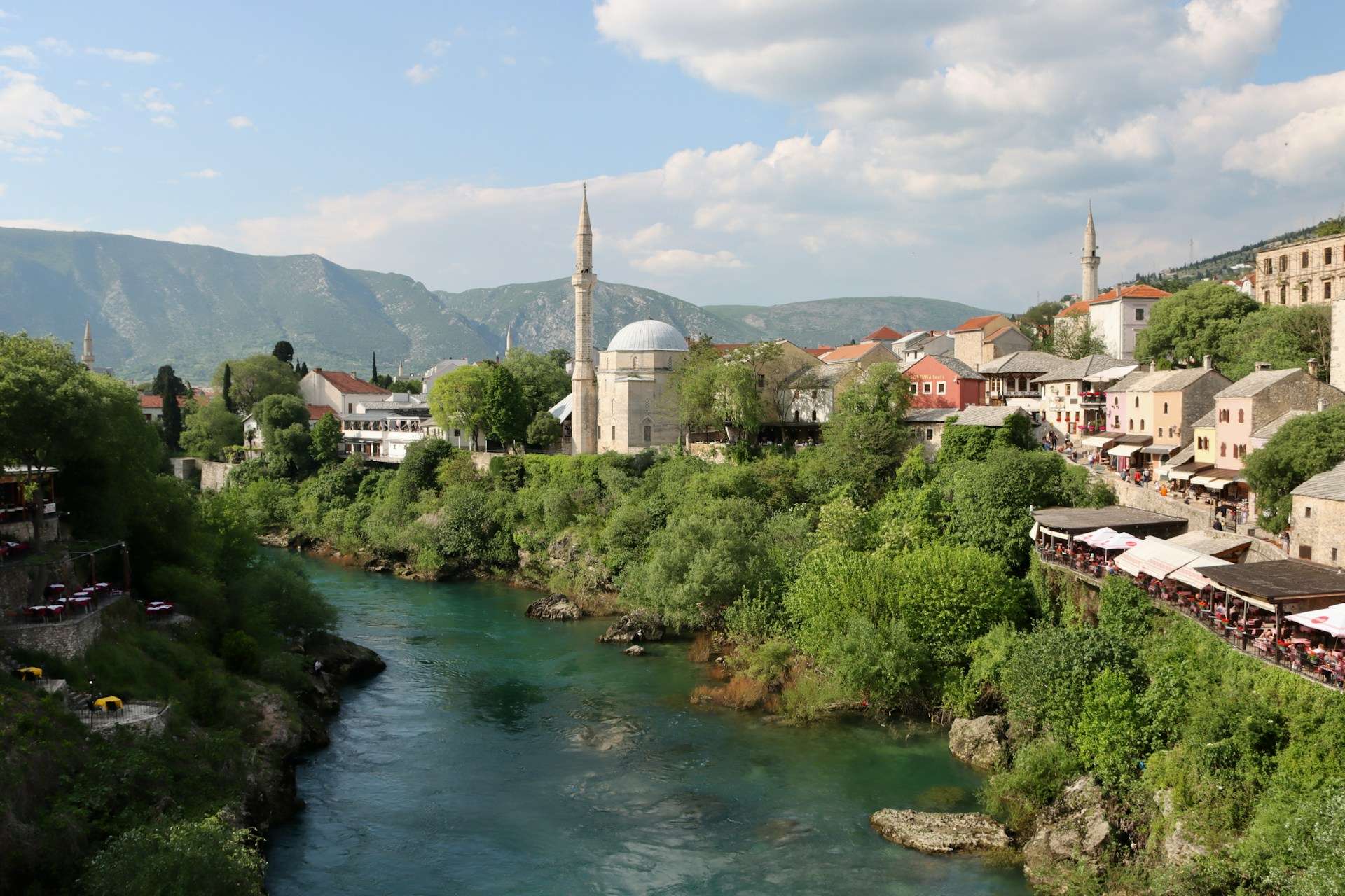 tanie loty do Bosnii