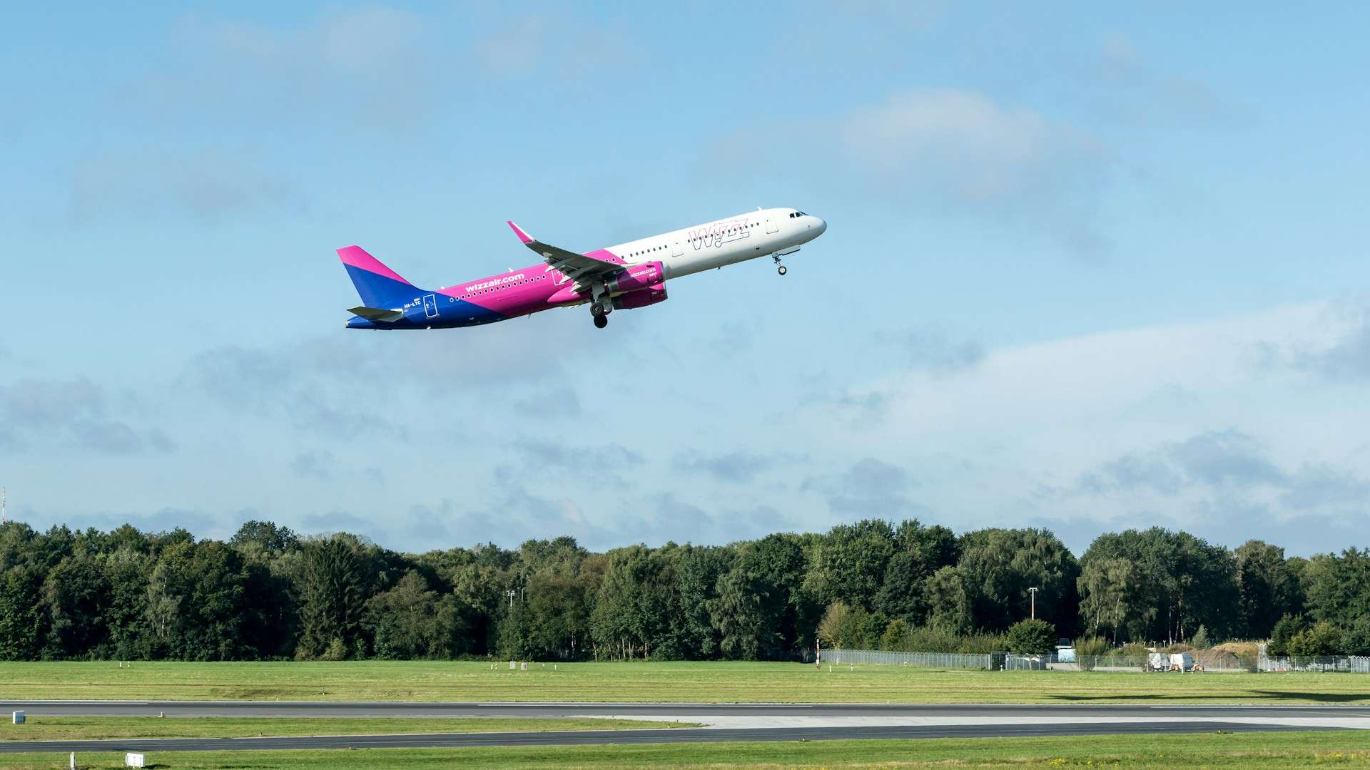wizz air loty 2025 lato