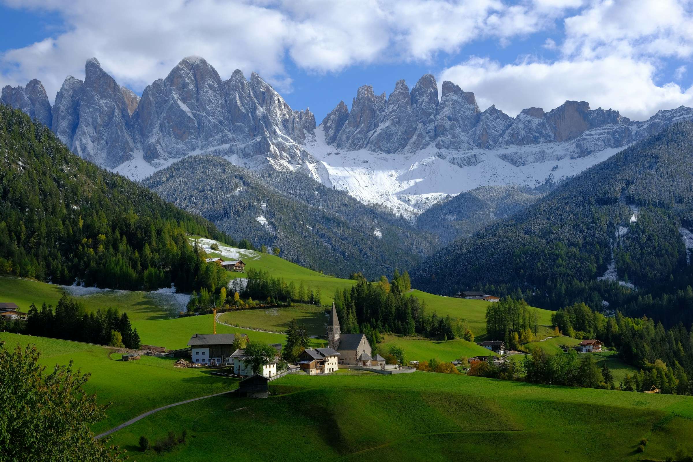 Dolomity Włochy chłodny azyl w sercu Alp | Drava - Dystrybutor produktów Peli Dolomity Włochy chłodny azyl w sercu Alp