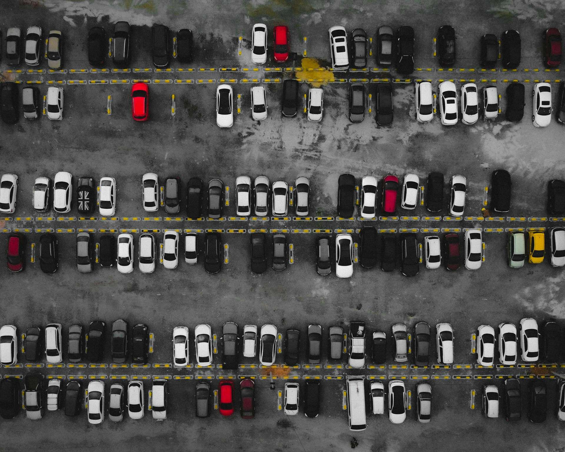 Najtańsze parkingi przy polskich lotniskach | Drava - Dystrybutor produktów Peli Najtańsze parkingi przy polskich lotniskach